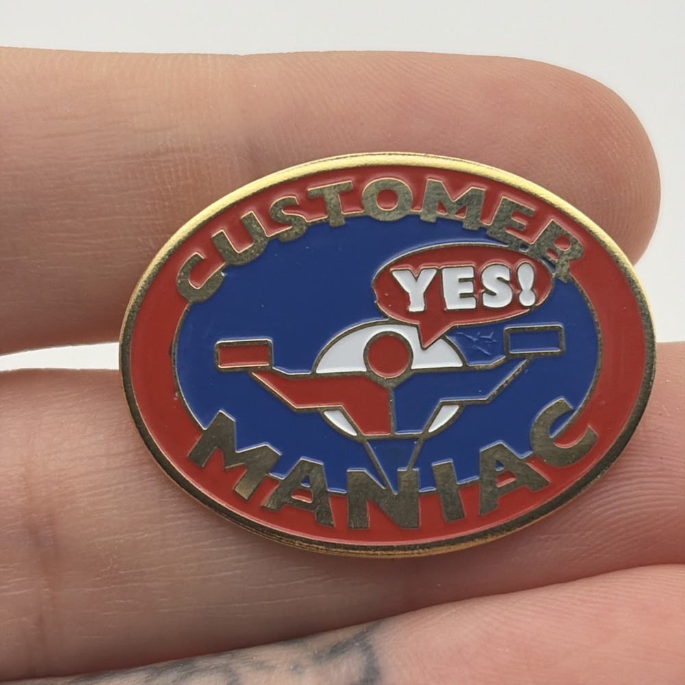 KFC Kentucky Fried Chicken Customer Maniac Yes! Fast Food Chain Lapel‎ Hat Pin